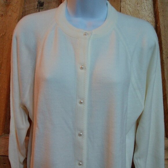 Vintage Designers Originals Luxelon Cardigan Sweater size lg- white - Picture 3 of 5